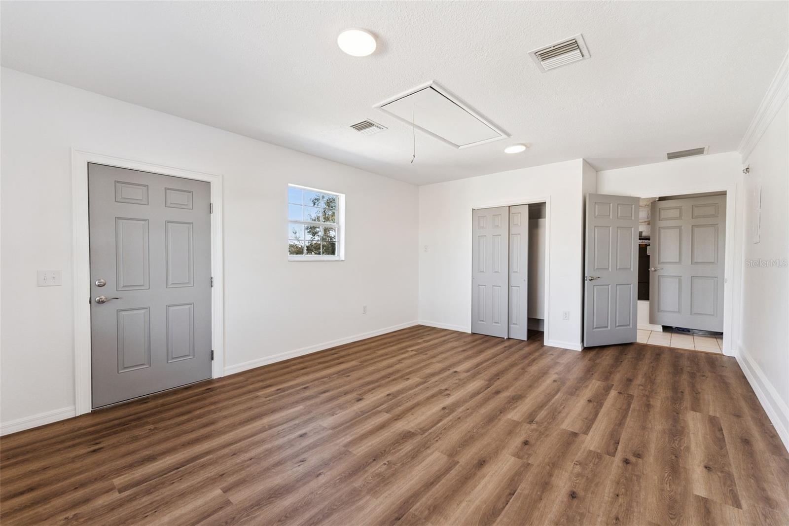 Image 28 of 72 For 4432 Marion County Road