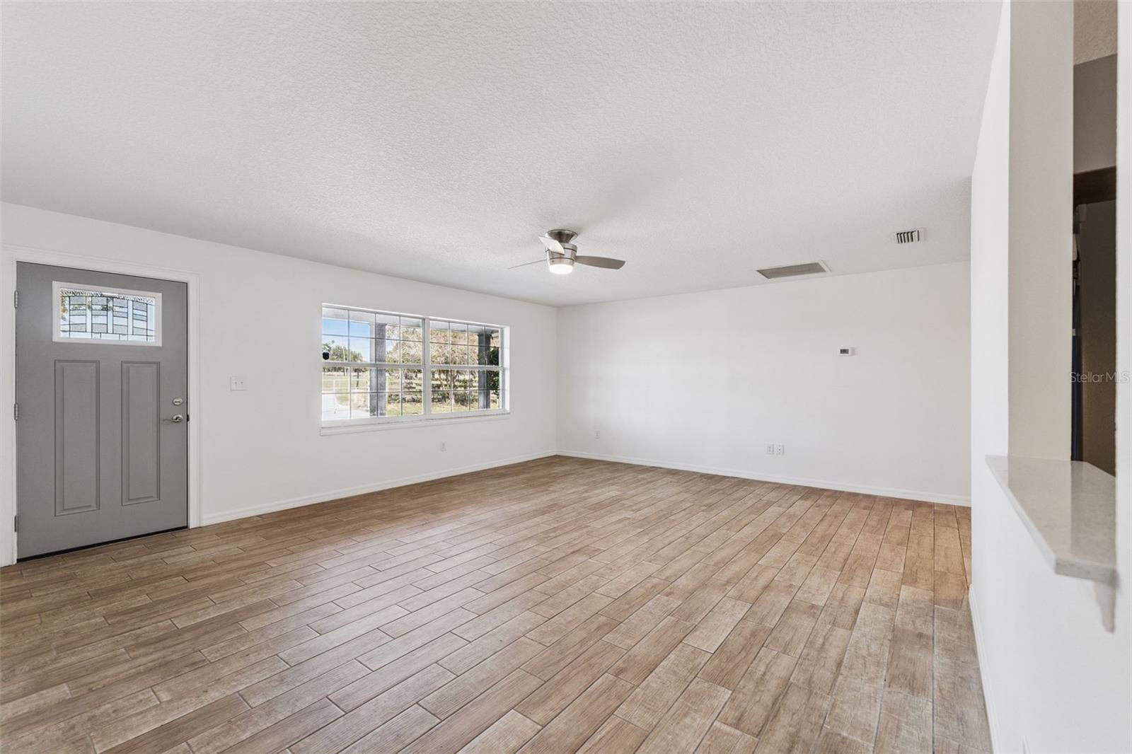 Image 5 of 72 For 4432 Marion County Road