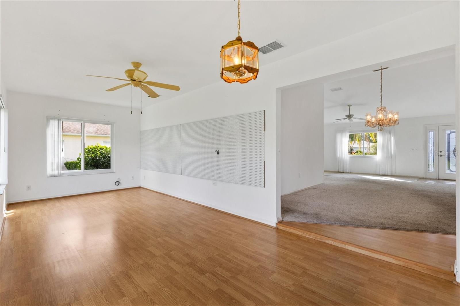 Image 23 of 40 For 13727 87th Avenue