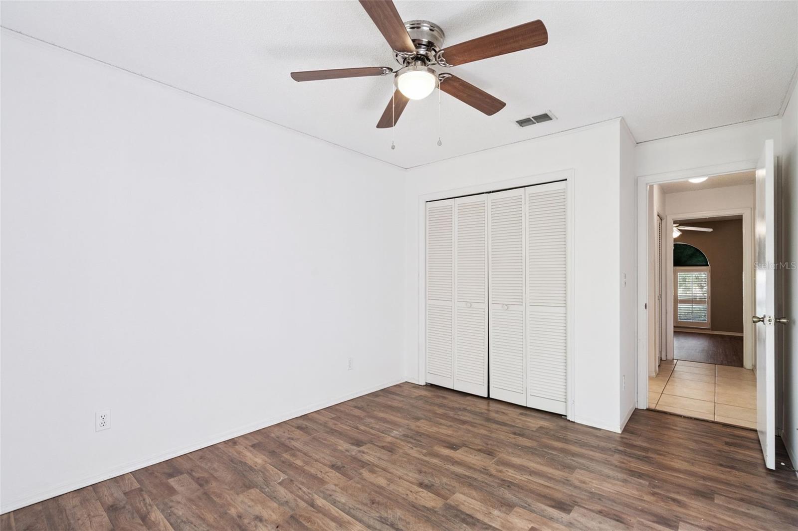 Image 27 of 56 For 2640 Waterview Drive