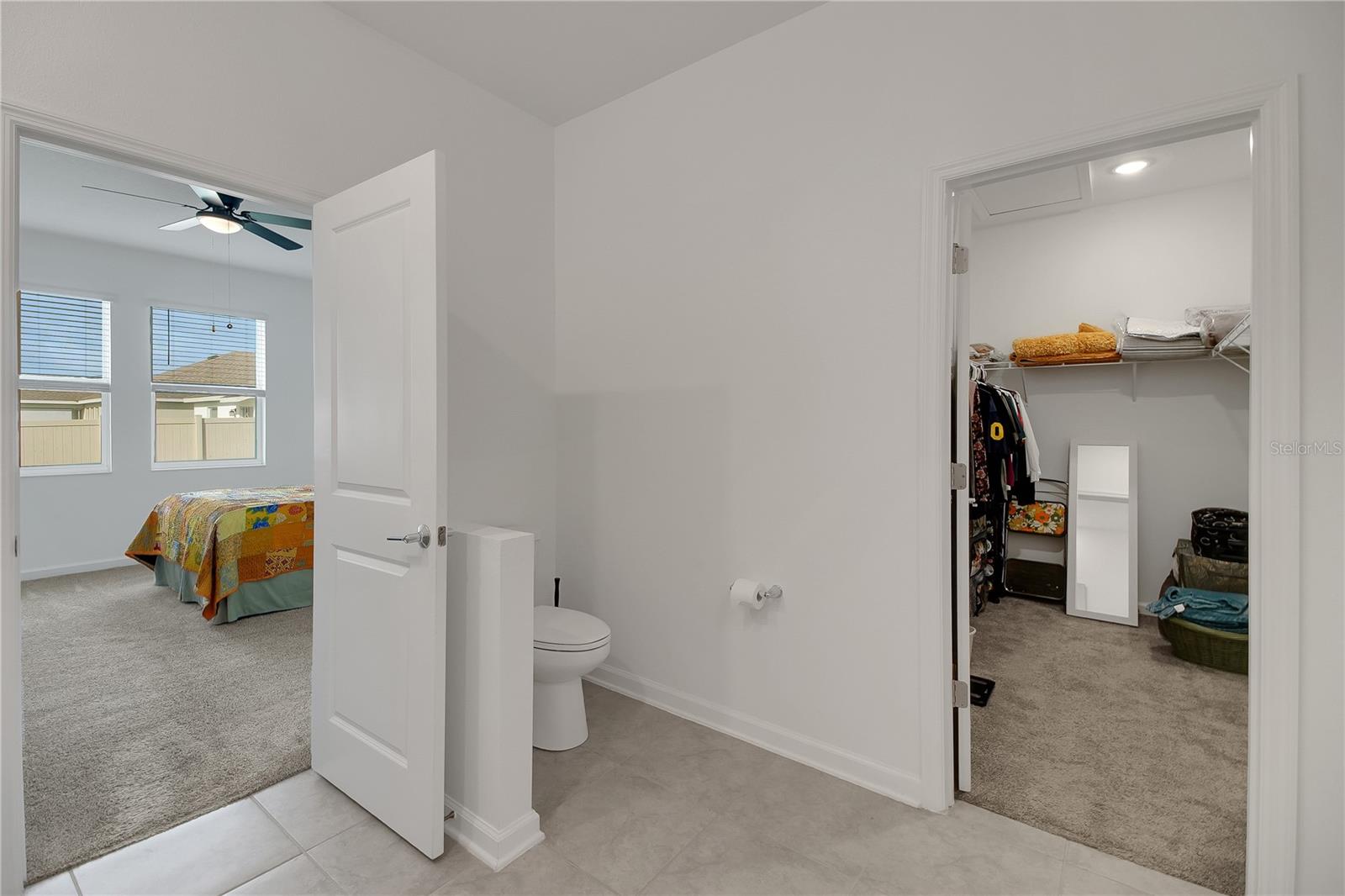 Image 22 of 49 For 9392 Revere Avenue