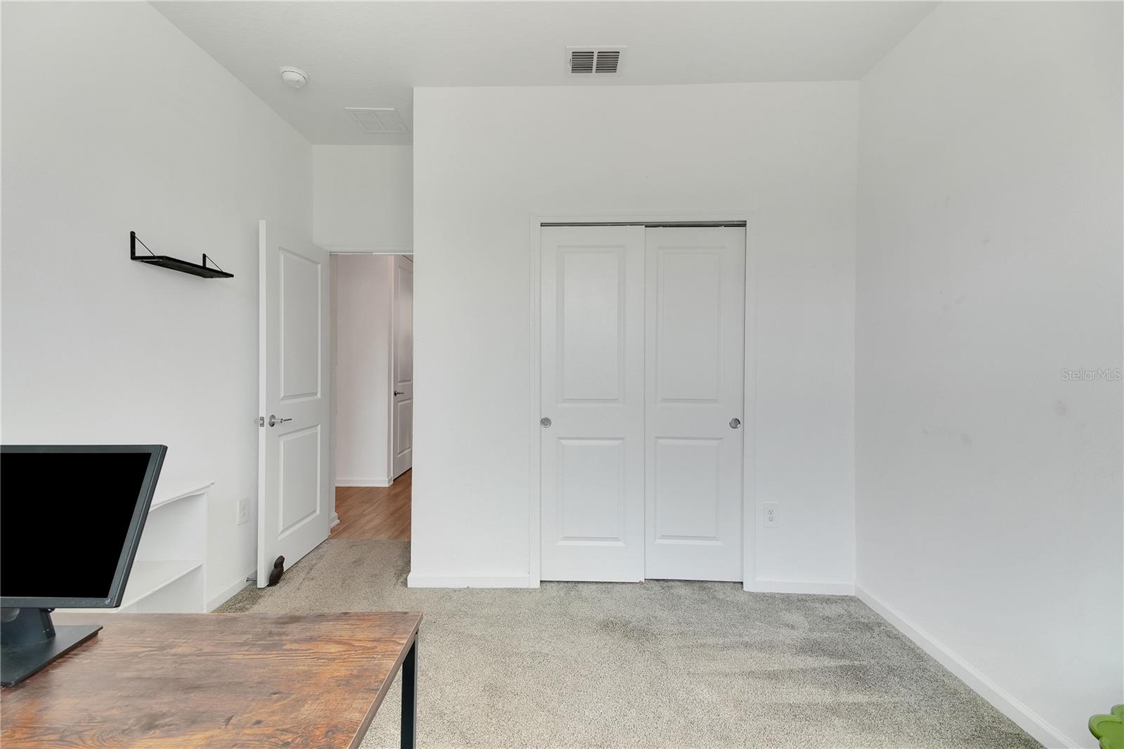 Image 32 of 49 For 9392 Revere Avenue