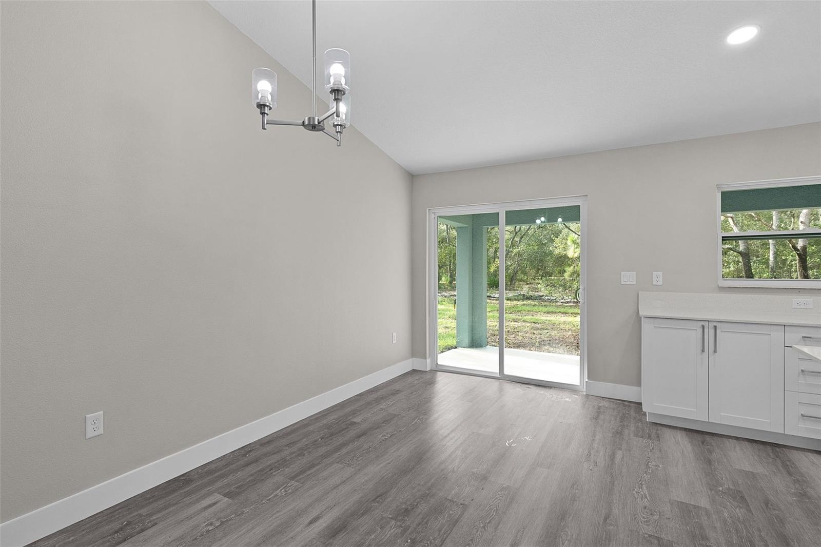 Image 15 of 36 For 18 Fisher Terrace Way