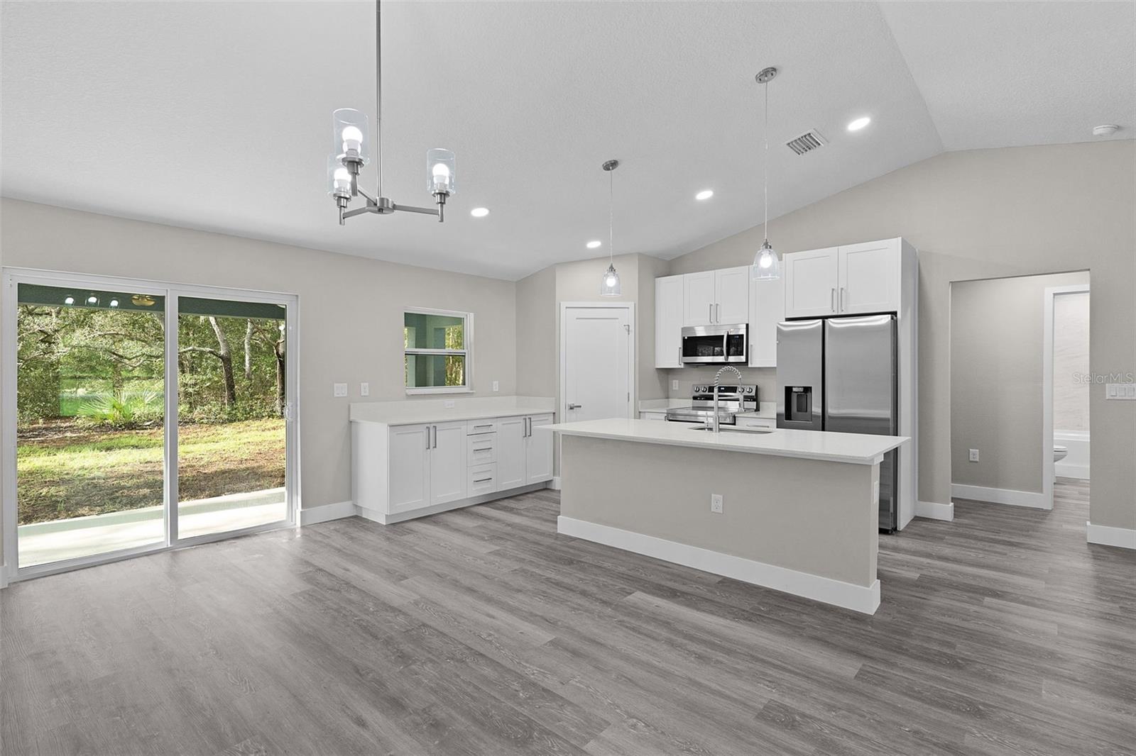 Image 9 of 36 For 18 Fisher Terrace Way