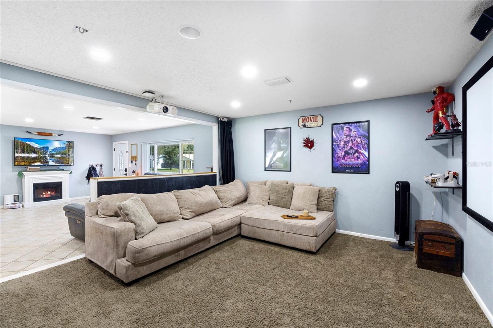 Image 14 of 33 For 408 Century Avenue