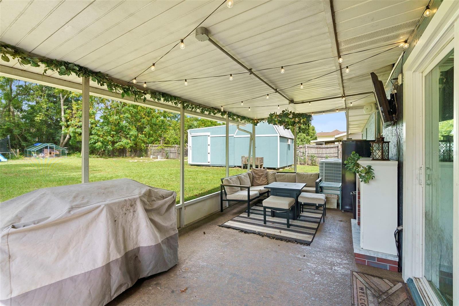 Image 24 of 33 For 408 Century Avenue