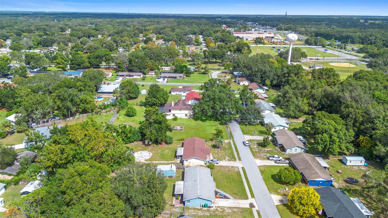 Image 32 of 33 For 408 Century Avenue