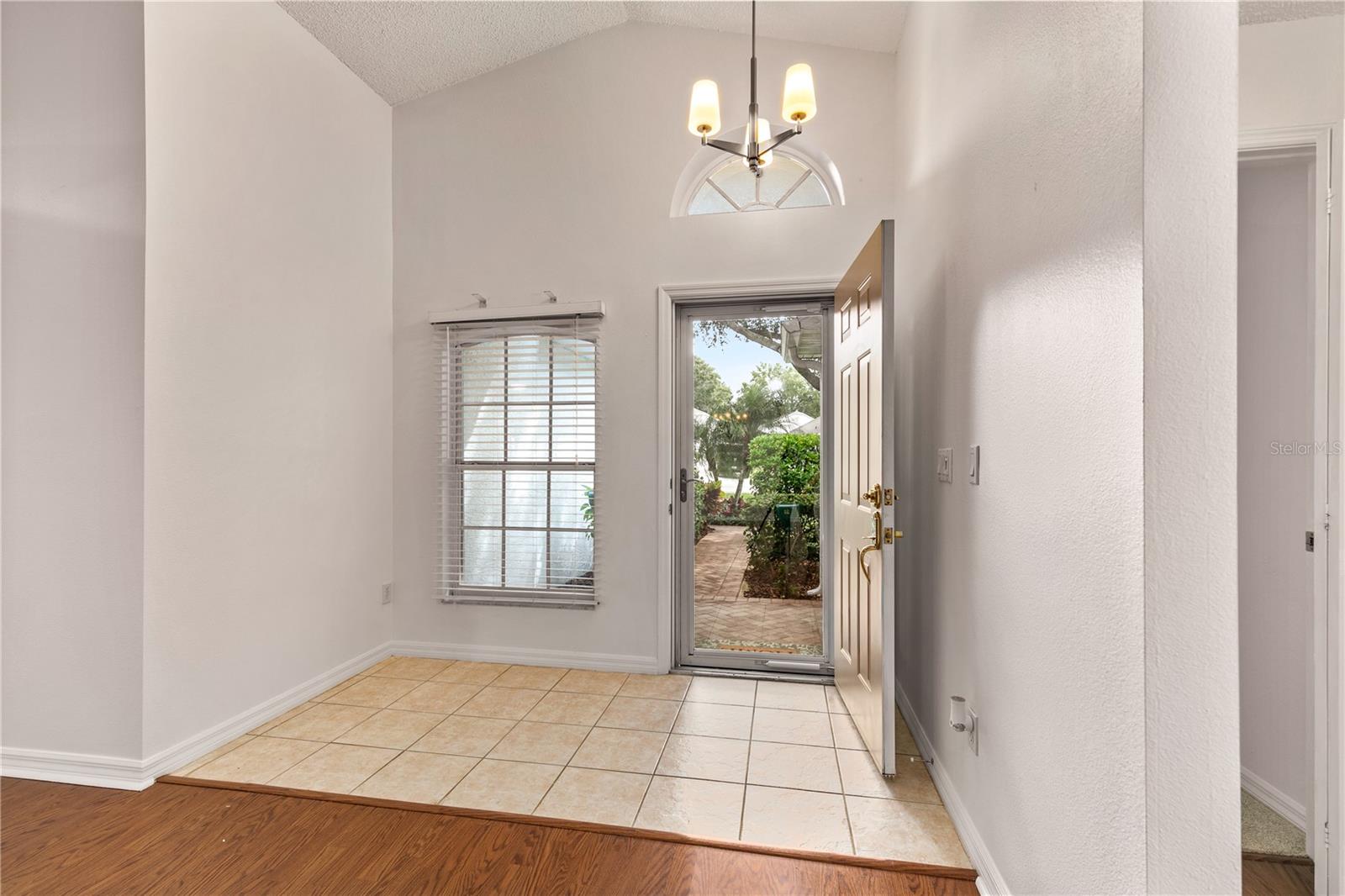 Image 8 of 43 For 3562 Eversholt Street