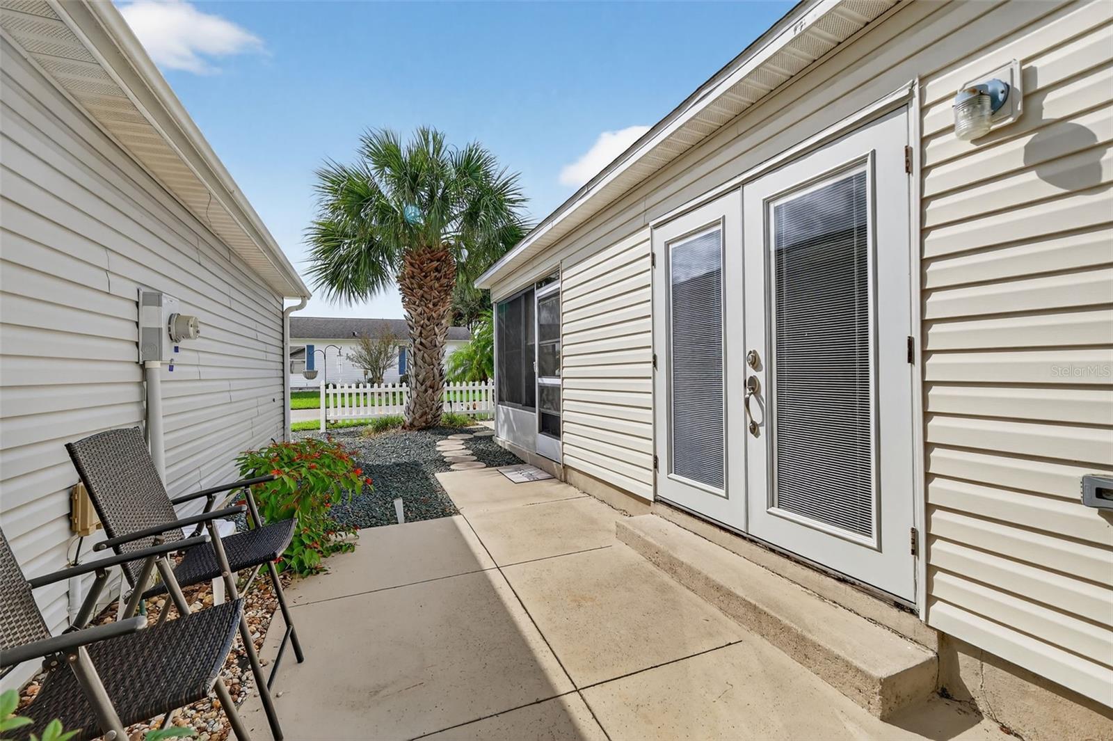 Image 22 of 26 For 2107 Escobar Avenue