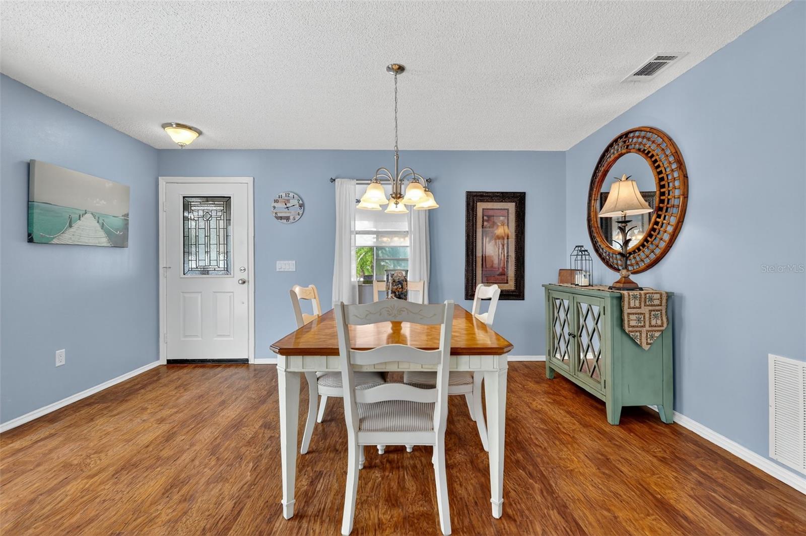 Image 4 of 26 For 2107 Escobar Avenue