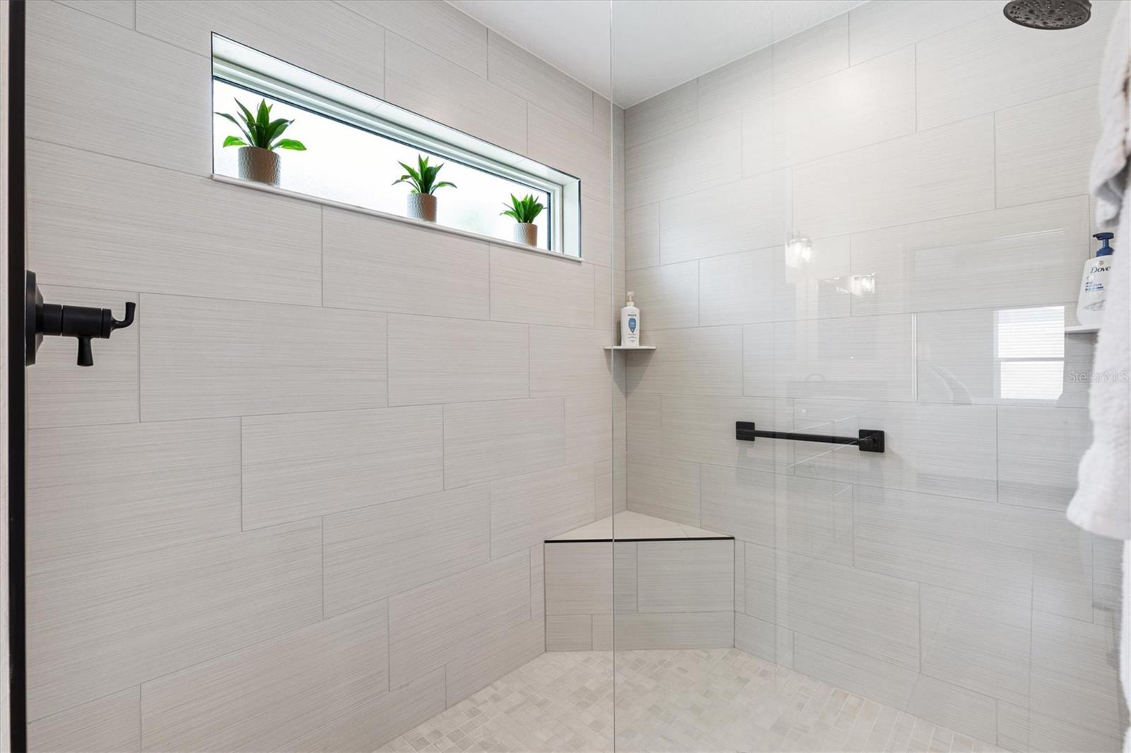 Image 19 of 40 For 4156 Nadira Court