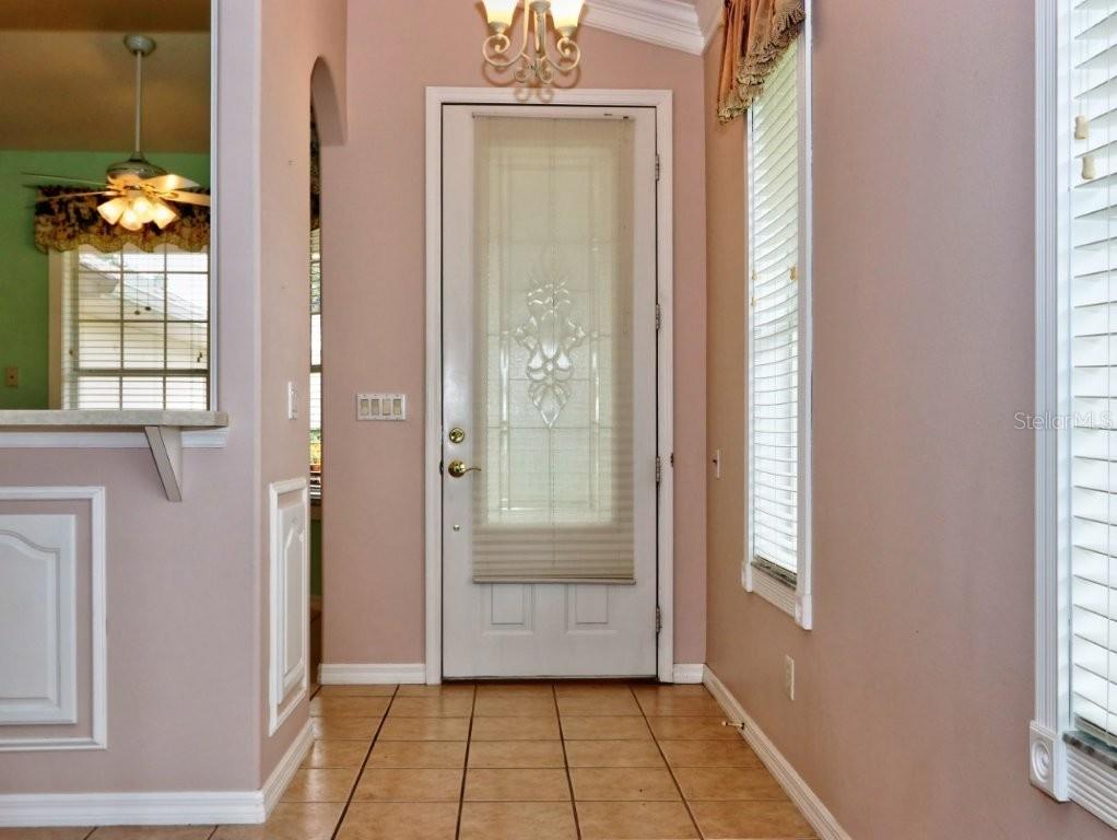 Image 3 of 33 For 4854 Glen Coe Street