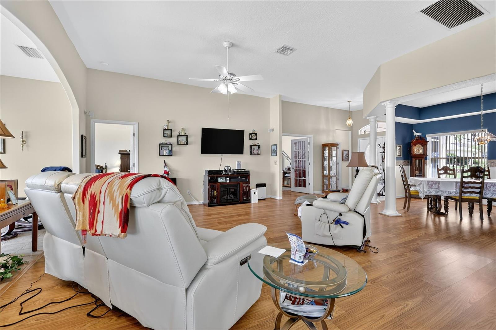 Image 10 of 66 For 4528 Glen Coe Street