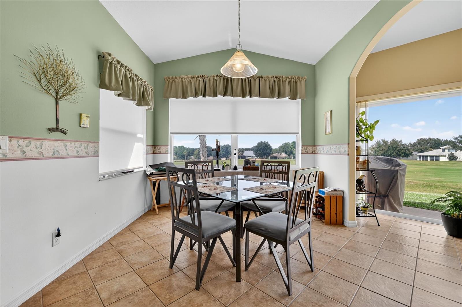 Image 17 of 66 For 4528 Glen Coe Street