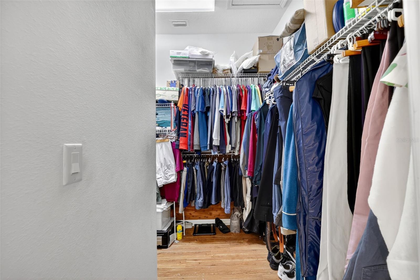 Image 22 of 66 For 4528 Glen Coe Street