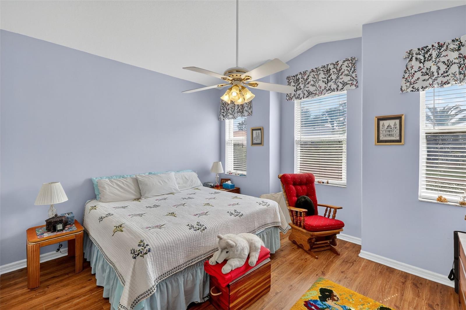 Image 28 of 66 For 4528 Glen Coe Street