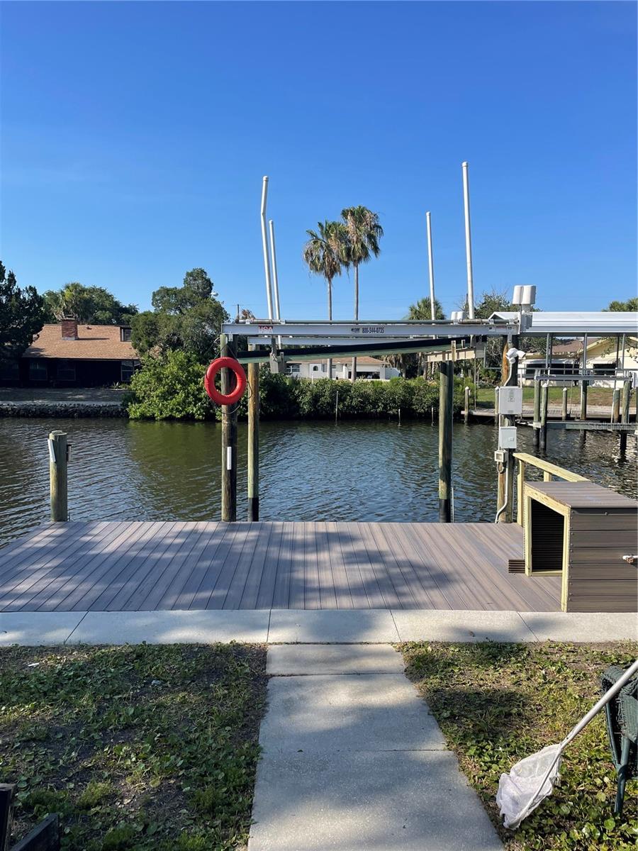Image 4 of 4 For 11711 Bayshore Drive