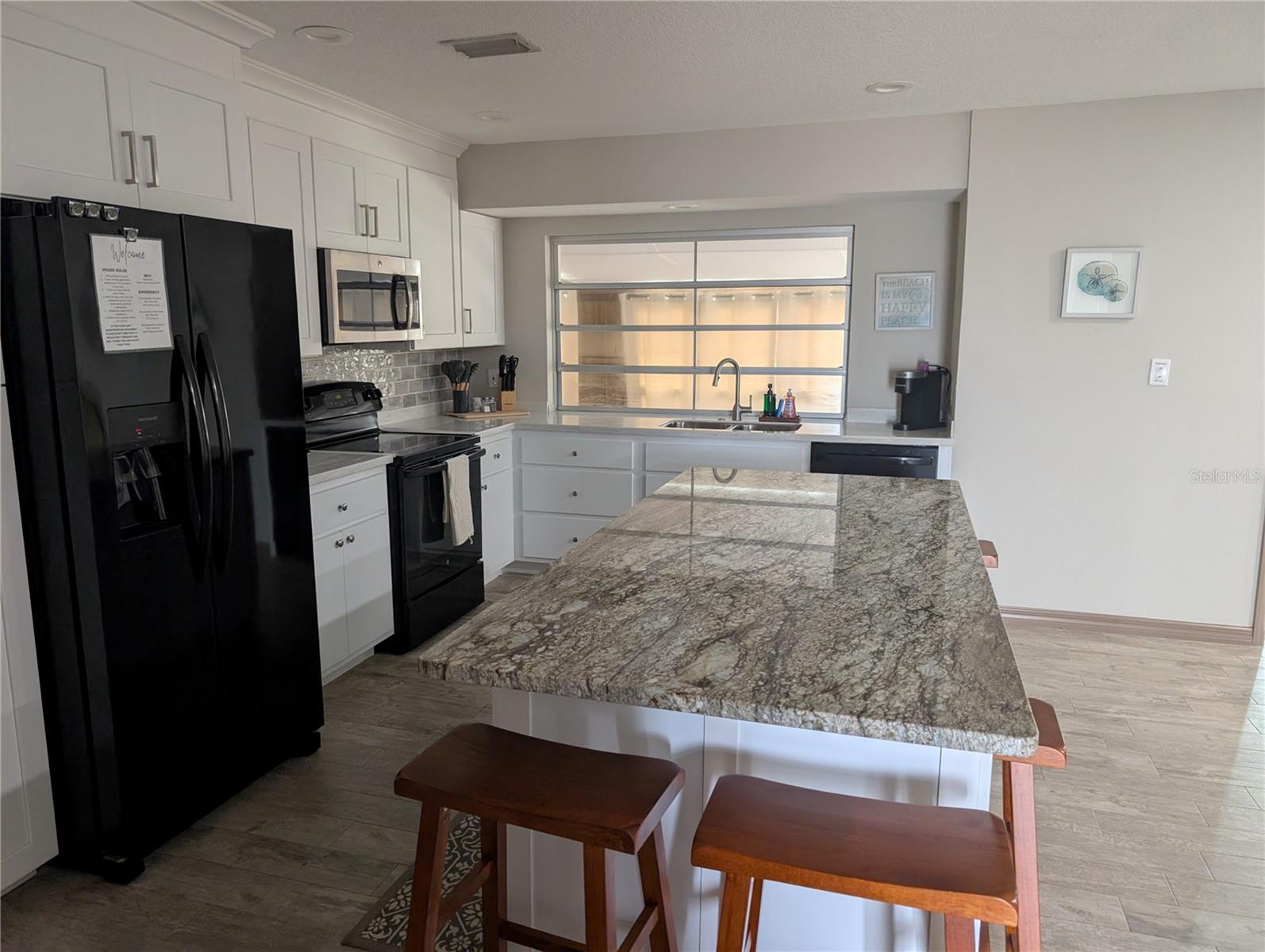 Image 6 of 12 For 11711 Bayshore Drive