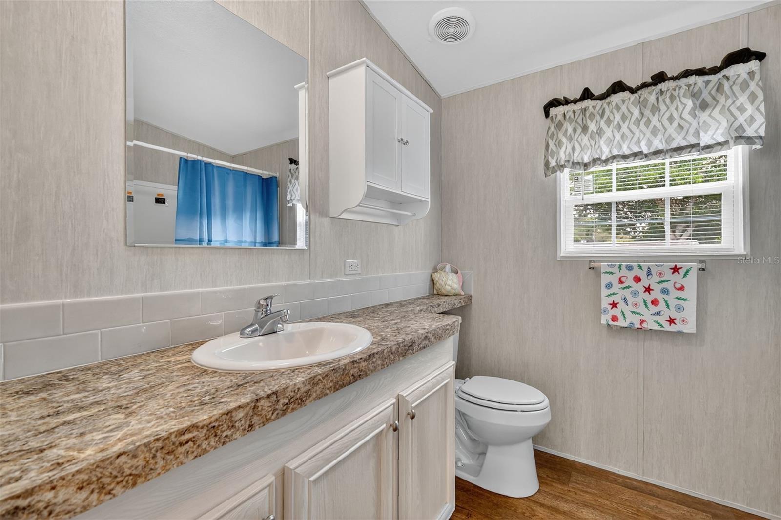 Image 16 of 35 For 11634 Hickory Lane