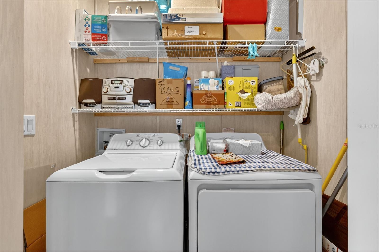 Image 18 of 35 For 11634 Hickory Lane