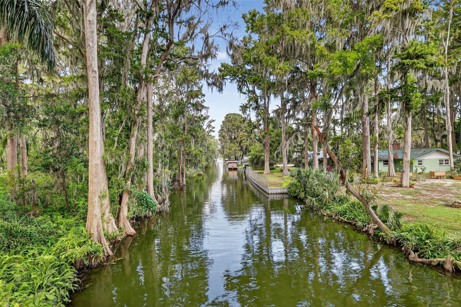 Image 21 of 35 For 11634 Hickory Lane