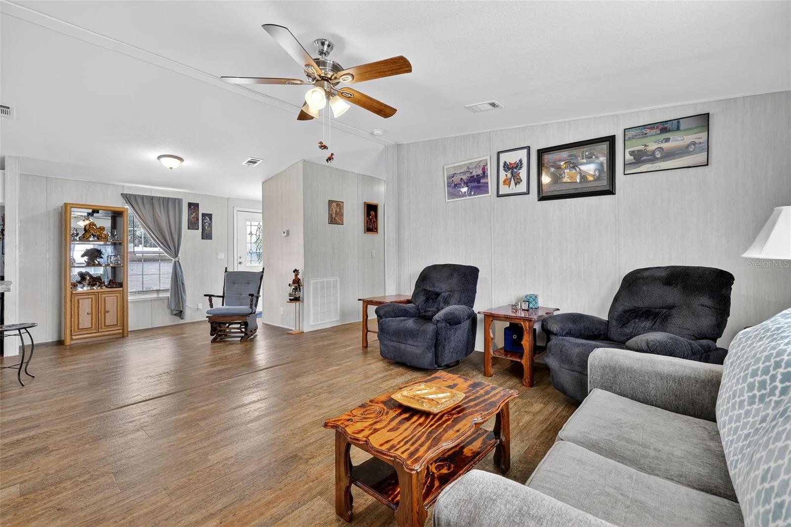 Image 6 of 35 For 11634 Hickory Lane