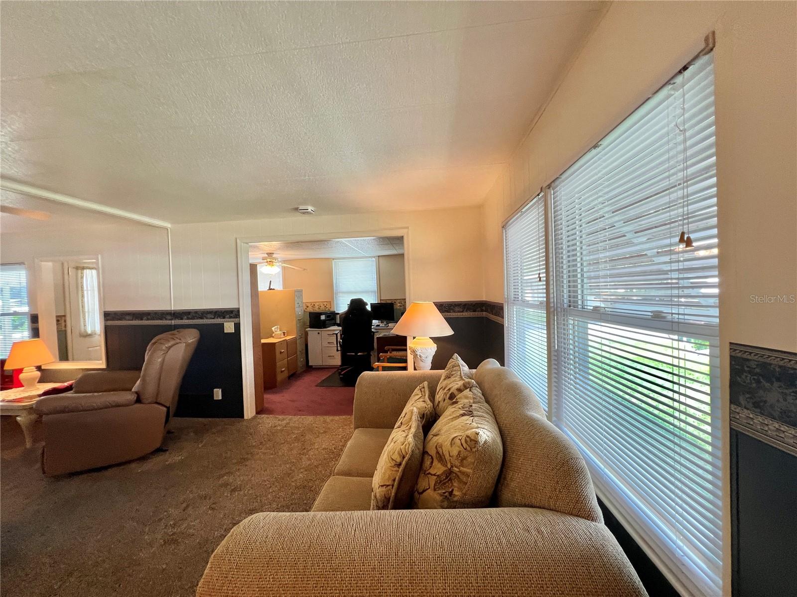 Image 19 of 63 For 115 Gardenia Way