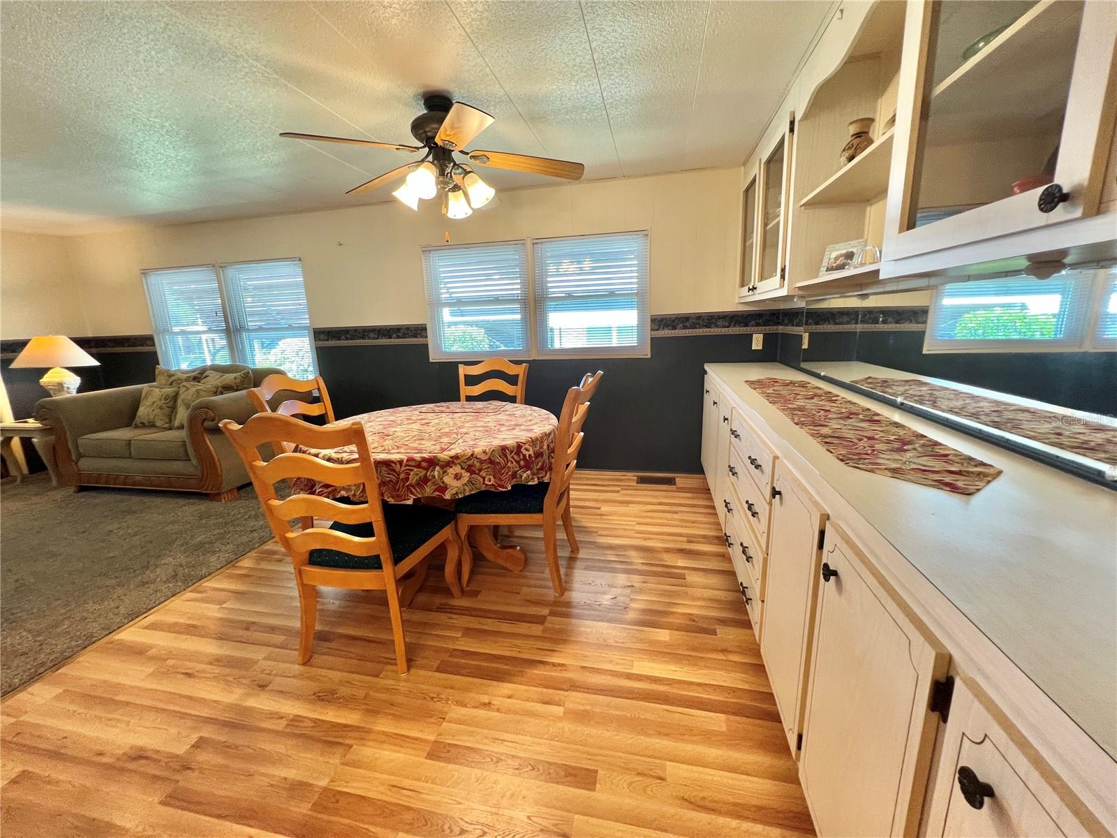 Image 21 of 63 For 115 Gardenia Way