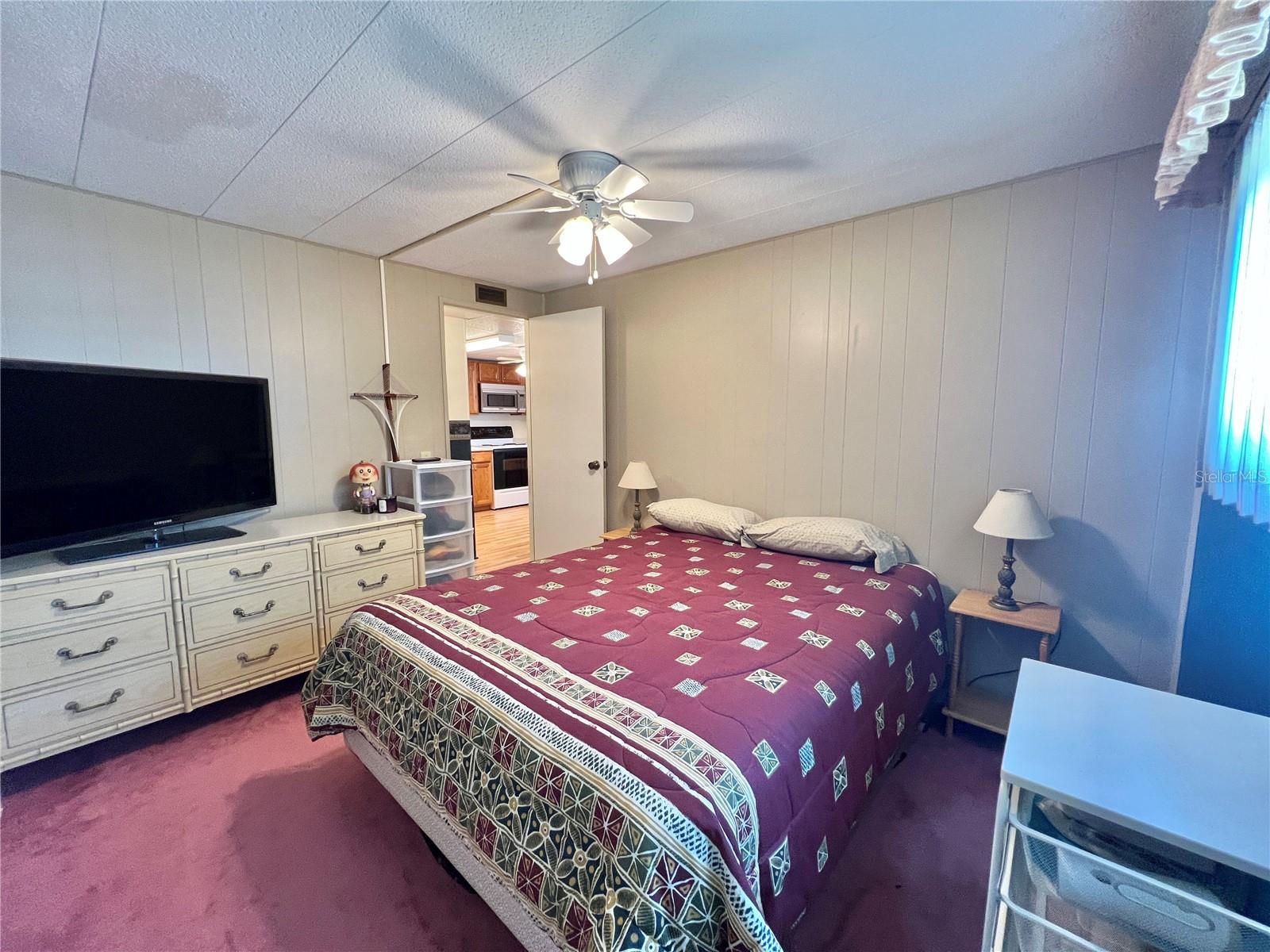 Image 33 of 63 For 115 Gardenia Way