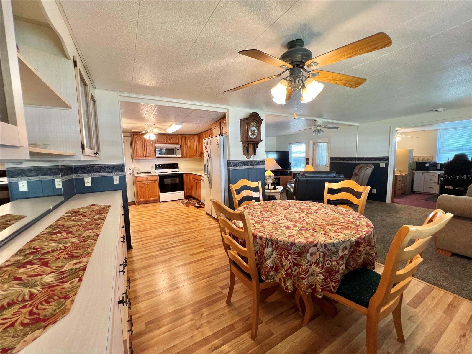 Image 4 of 63 For 115 Gardenia Way