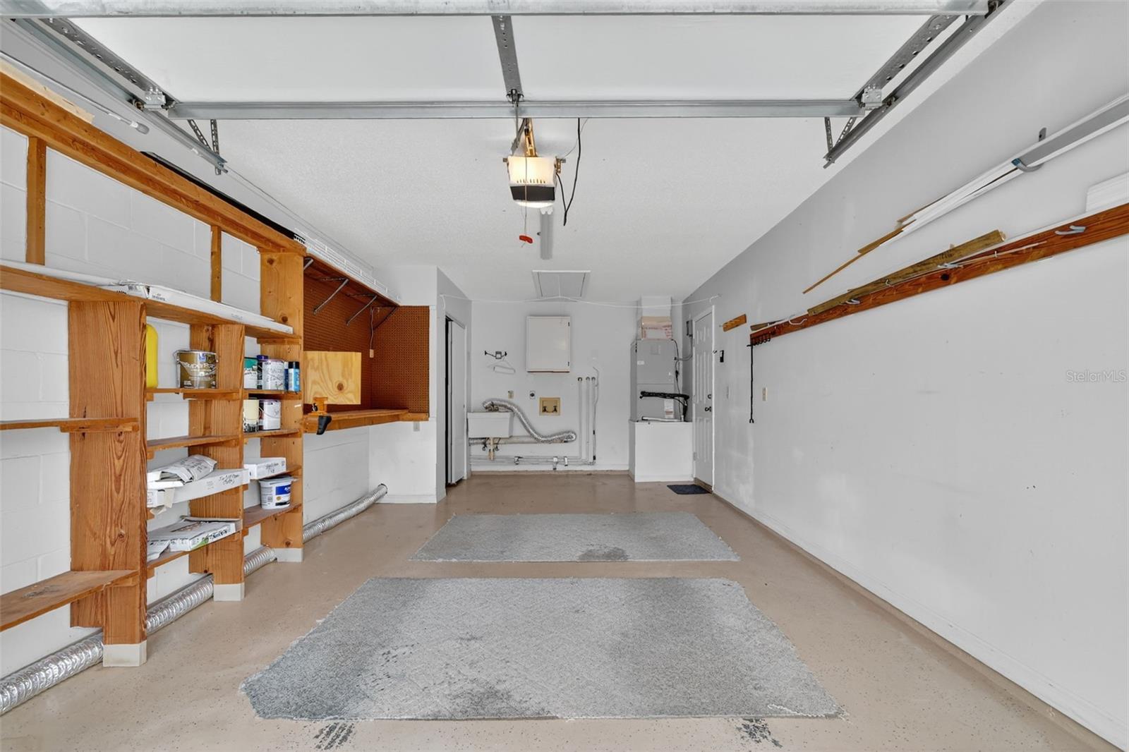 Image 33 of 35 For 207 Fernwood Street