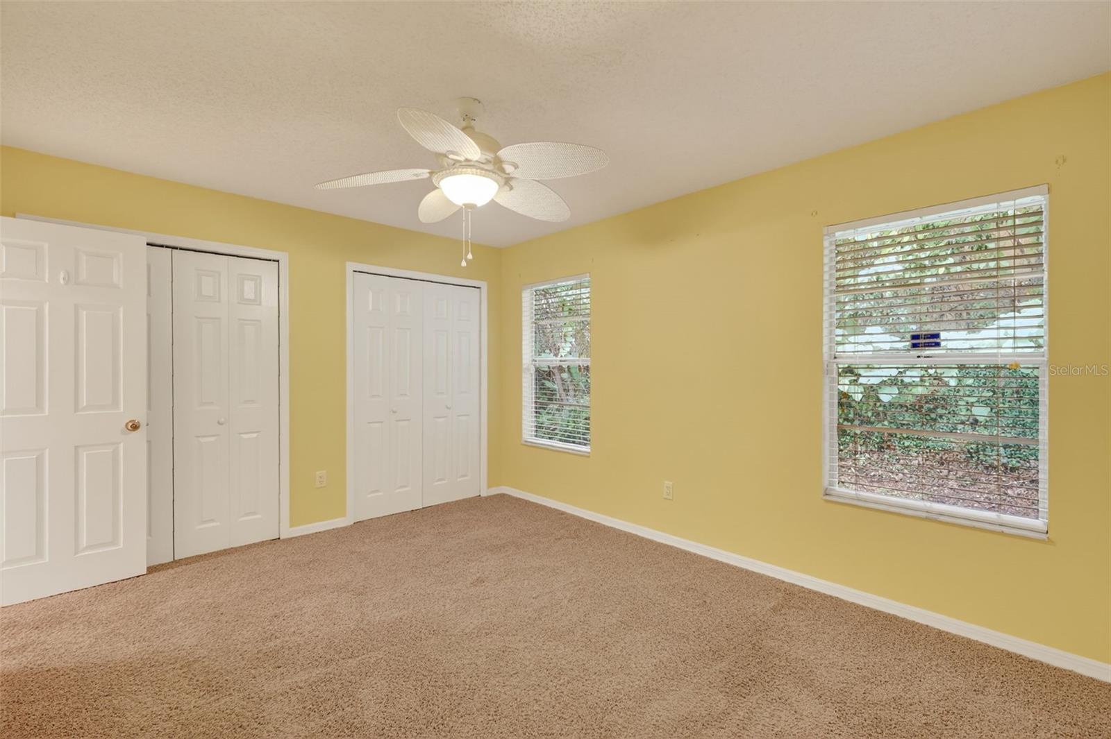 Image 8 of 35 For 207 Fernwood Street