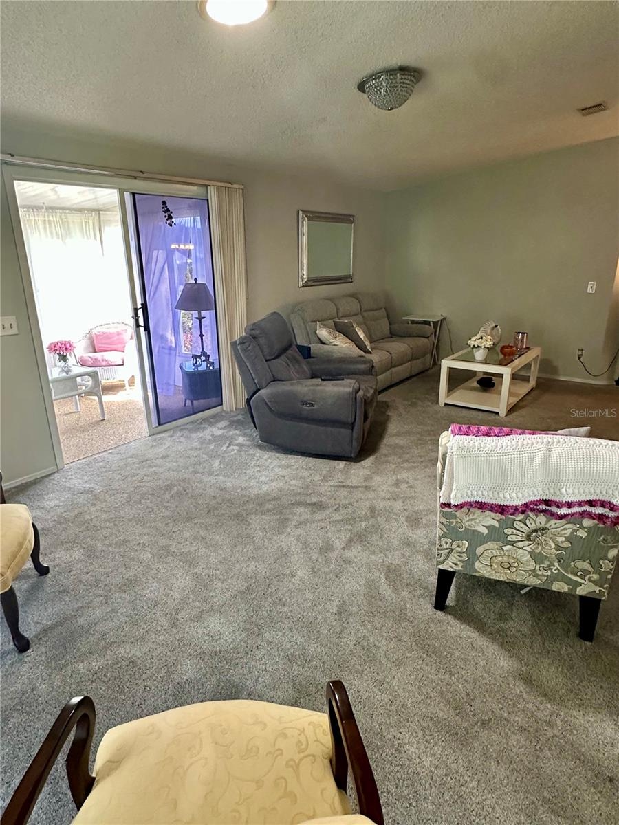 Image 16 of 37 For 1701 Palm Aire Drive