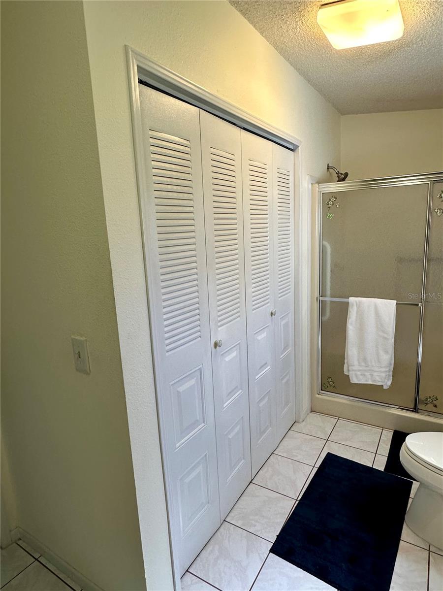 Image 25 of 37 For 1701 Palm Aire Drive