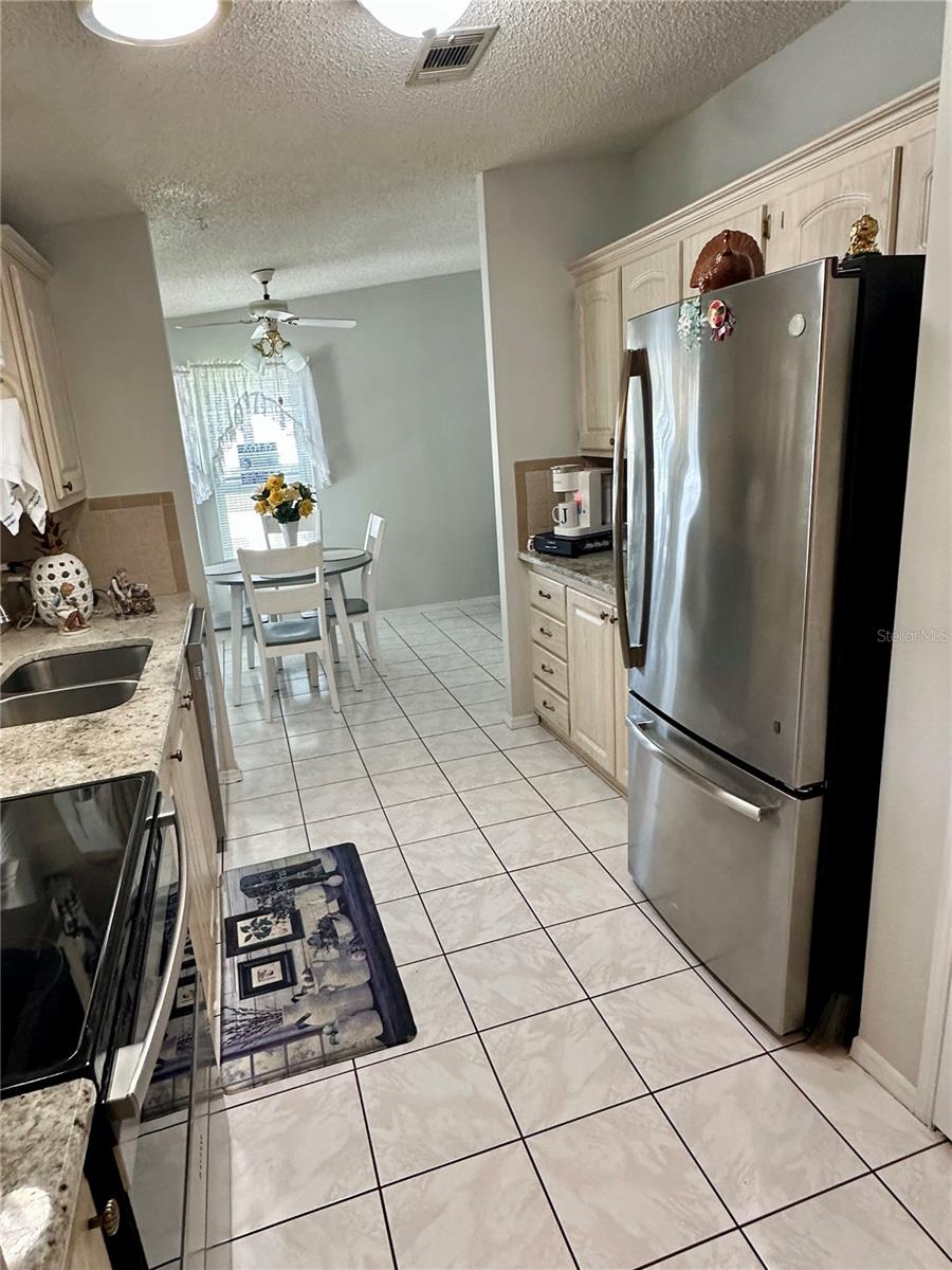 Image 9 of 37 For 1701 Palm Aire Drive