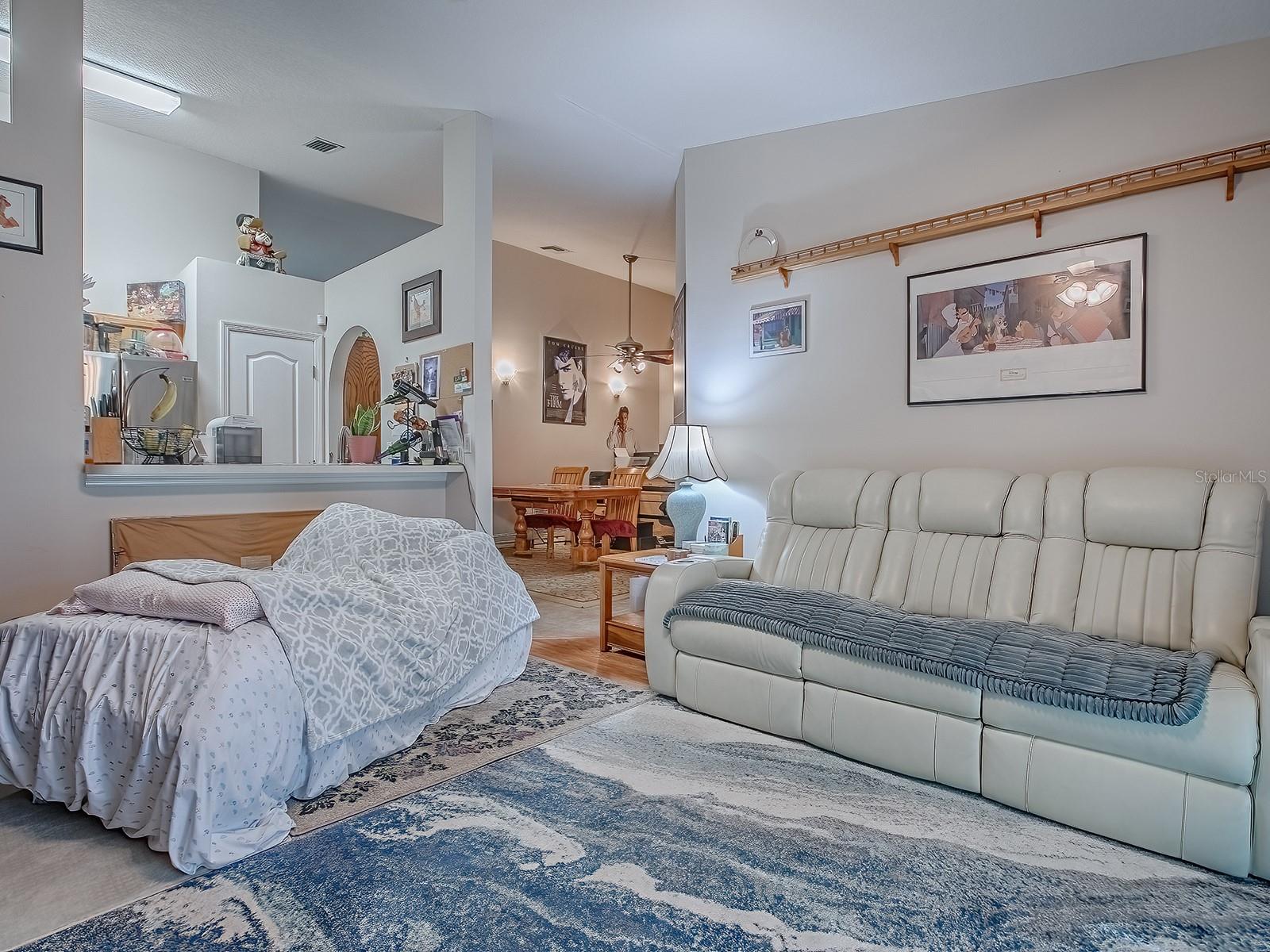 Image 13 of 35 For 629 Harbor Villa Court