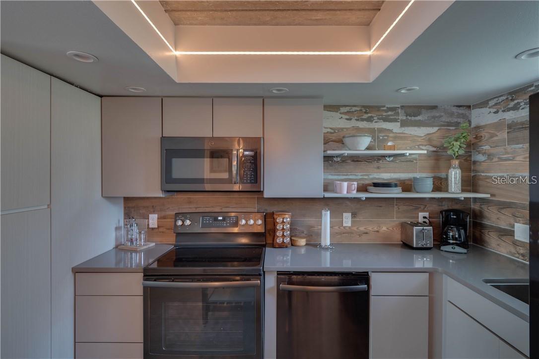 Image 5 of 10 For 620 Osceola Street 106