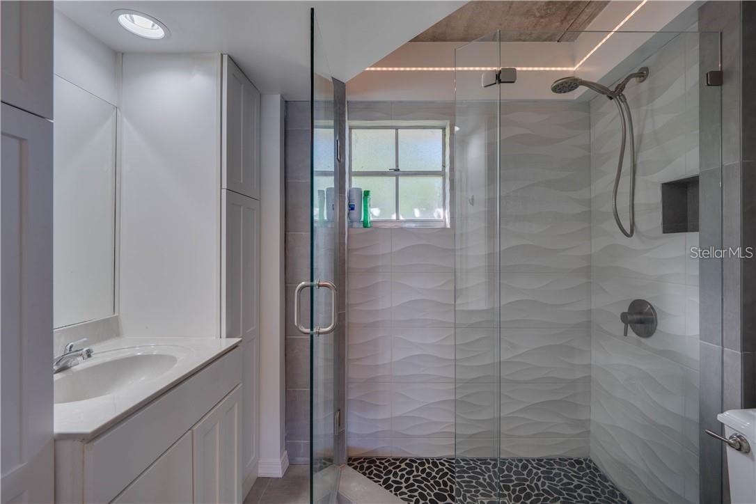 Image 9 of 10 For 620 Osceola Street 106