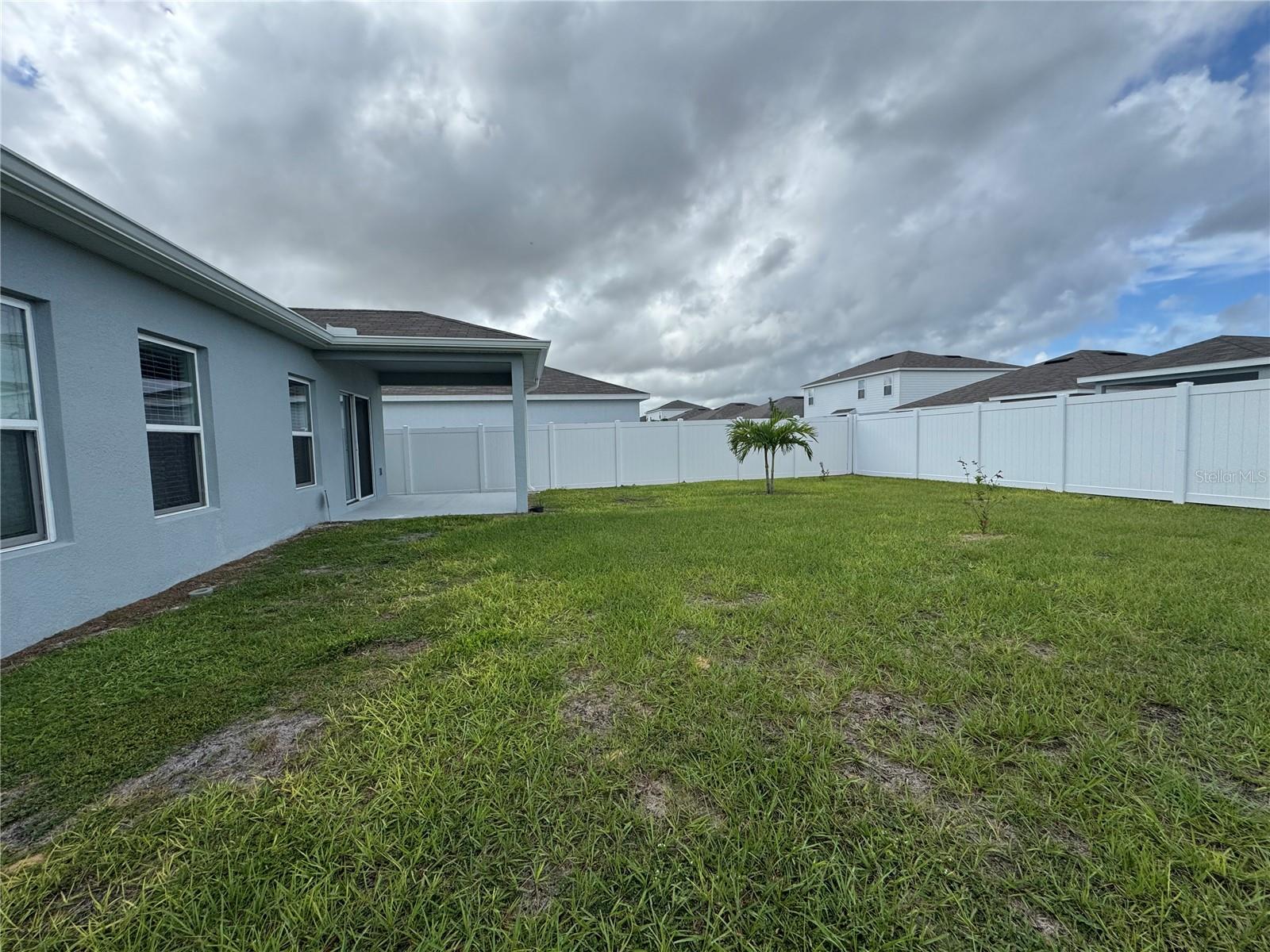 Image 4 of 23 For 1353 Tank Trail