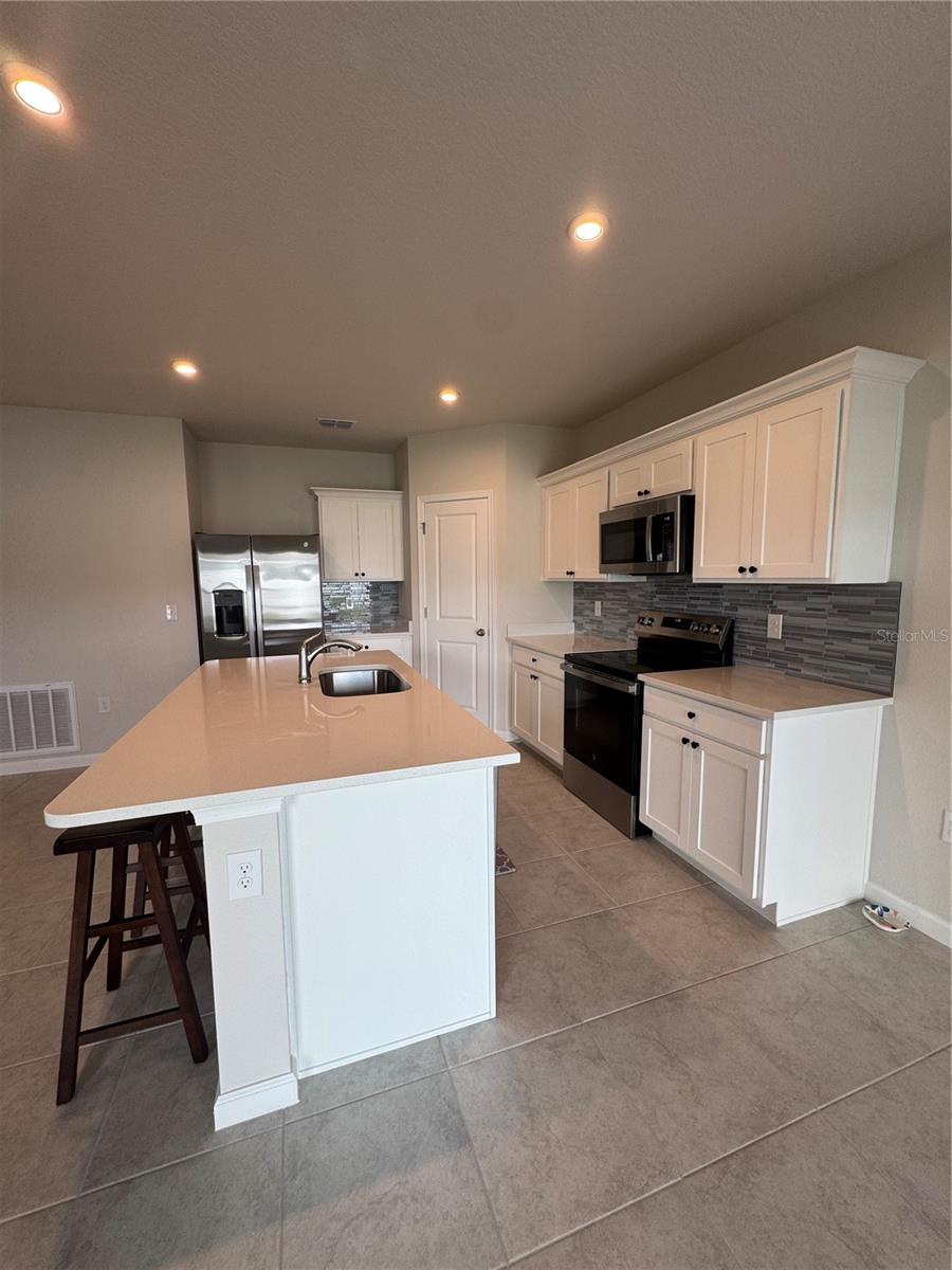 Image 8 of 23 For 1353 Tank Trail