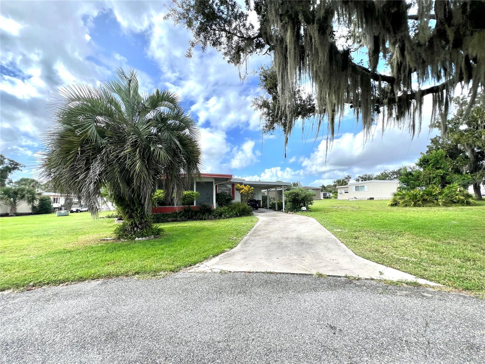 Image 10 of 67 For 102 Oaklawn Cove