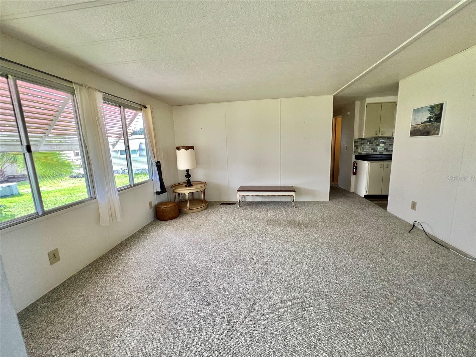 Image 23 of 67 For 102 Oaklawn Cove