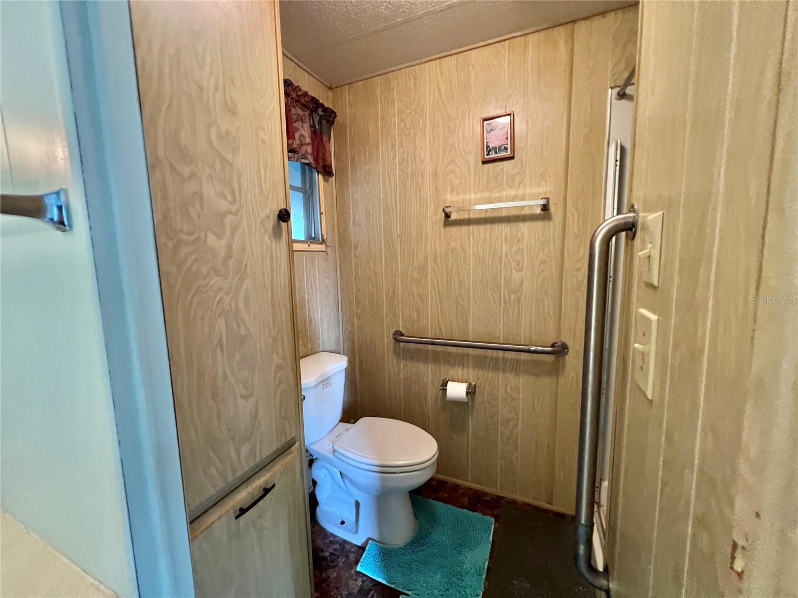 Image 64 of 67 For 102 Oaklawn Cove