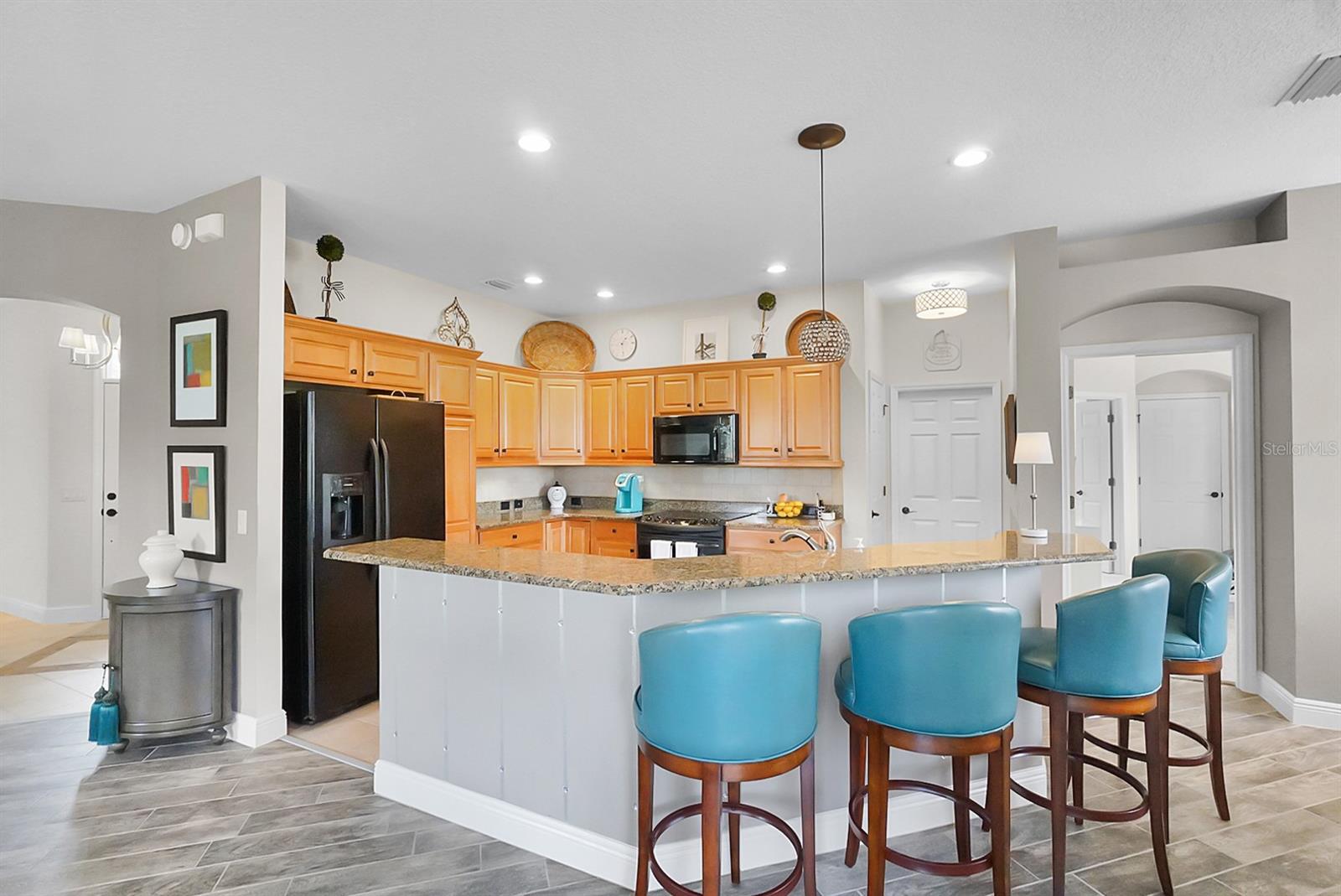 Image 10 of 44 For 1606 Snelling Avenue