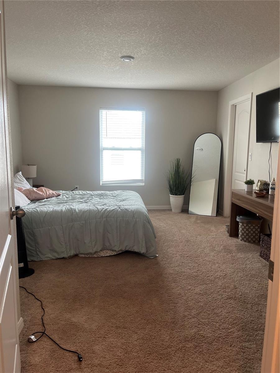 Image 4 of 12 For 1635 Wynford Circle