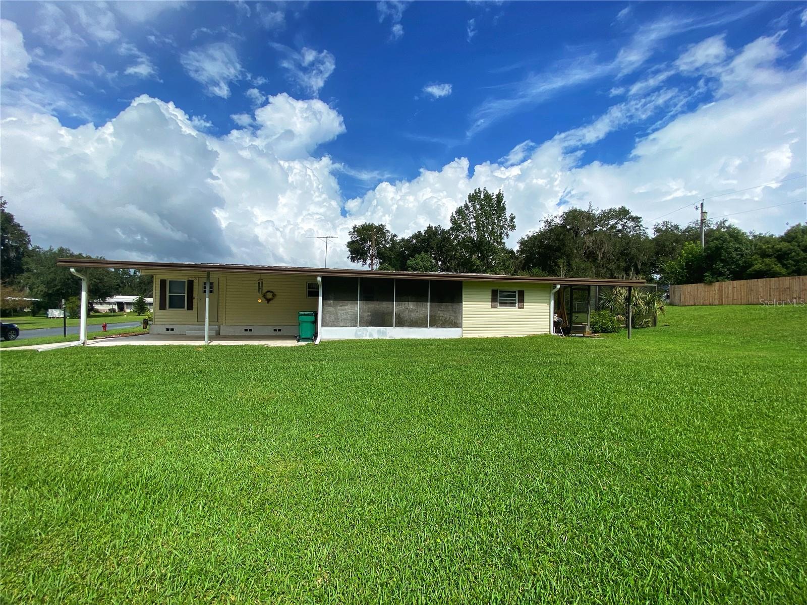 Image 38 of 53 For 348 Ivanhoe Circle