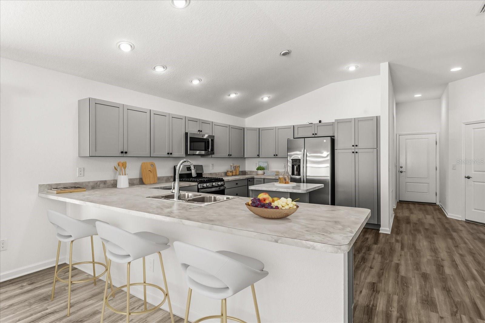 Image 18 of 45 For 839 Conroe Street