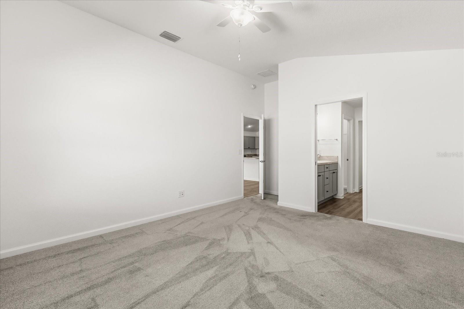 Image 28 of 45 For 839 Conroe Street