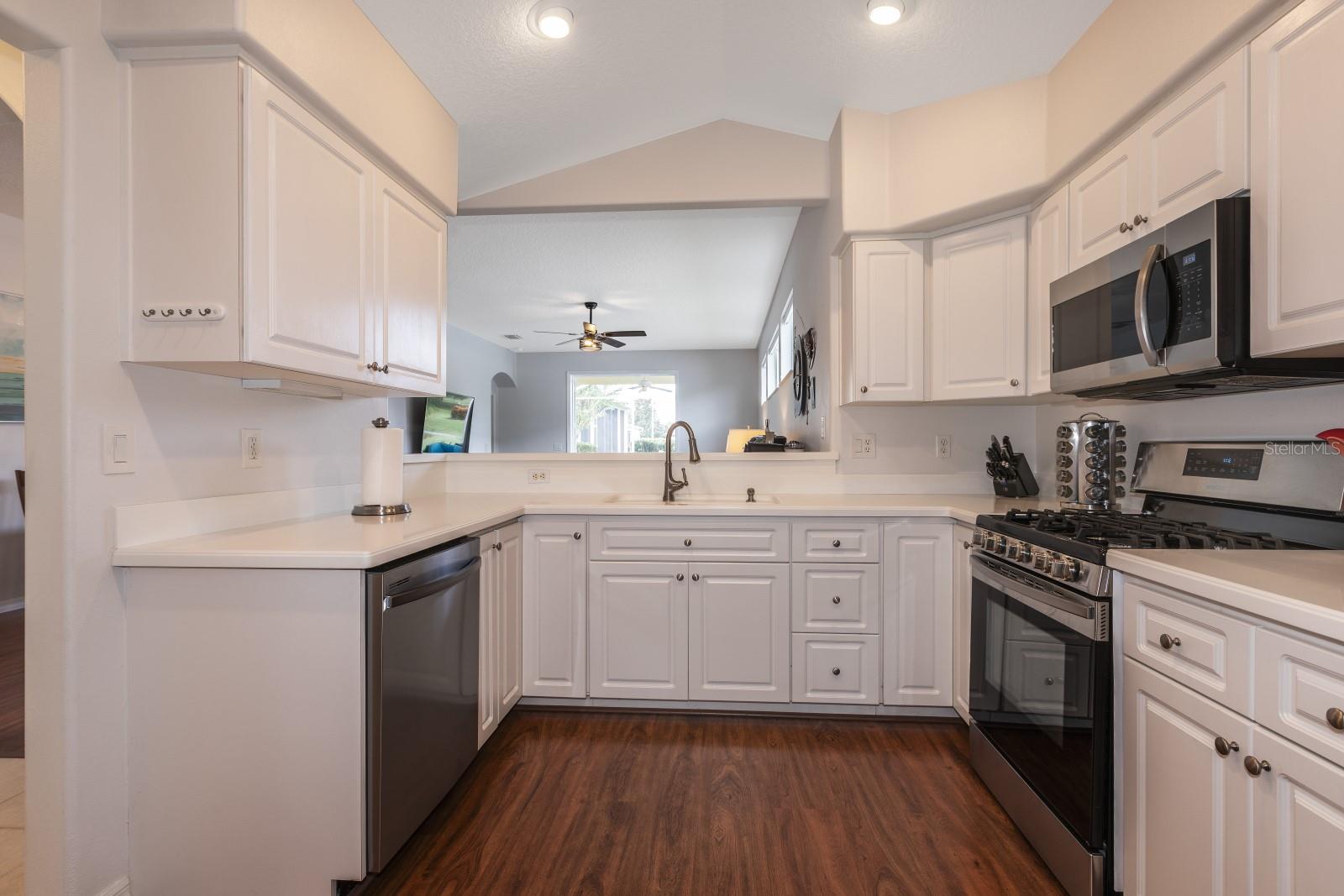 Image 8 of 42 For 26705 Wetlands Way