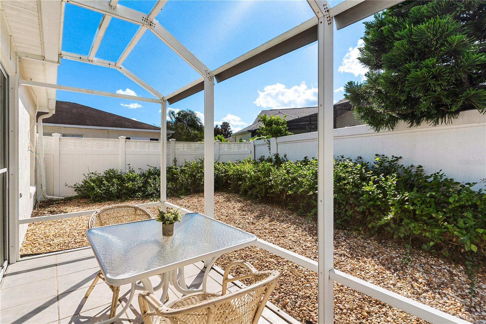 Image 10 of 30 For 17086 75th Wickson Court